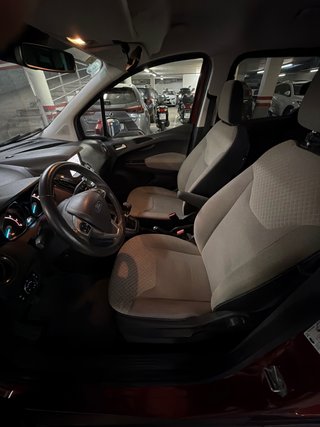 Ford Tourneo Courier 2018