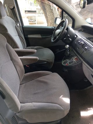 Peugeot 807 2009