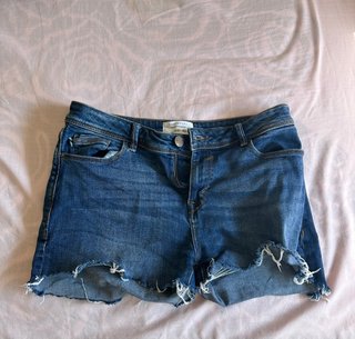 Pantalones vaqueros cortos Cortefiel talla 40