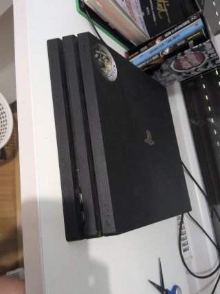 Consola Sony PlayStation 4 Pro Negra