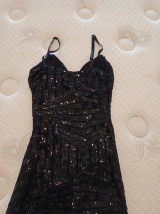 Vestido negro lentejuelas