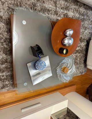 Mesa de centro cristal y madera