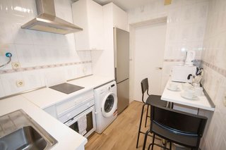 Piso en alquiler en Pradolongo en Madrid