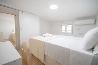 Piso en alquiler en Pradolongo en Madrid