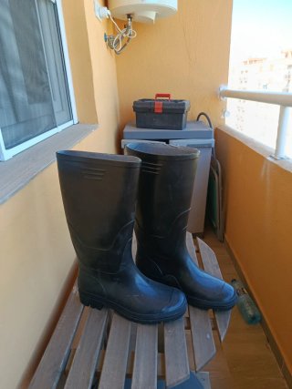 Botas de agua negras