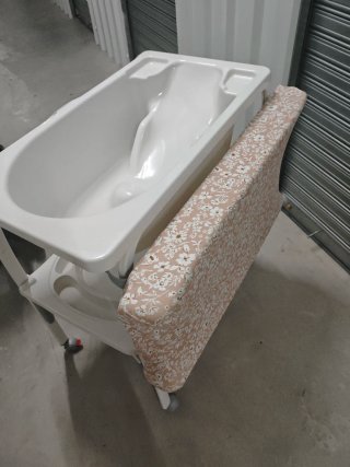 Bañera para bebé con cambiador
