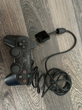 PlayStation 2 Slim Negra + Mando + Juego
