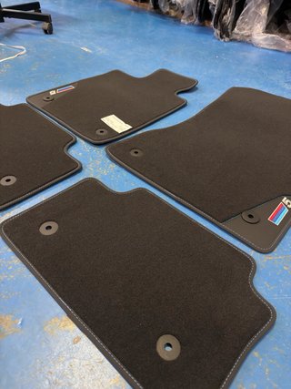 Alfombrillas a estrenar BMW S5 G61 Touring (2024)