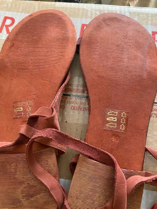 Sandali nuovi neri taglia 39 e 40 di Ted Baker London