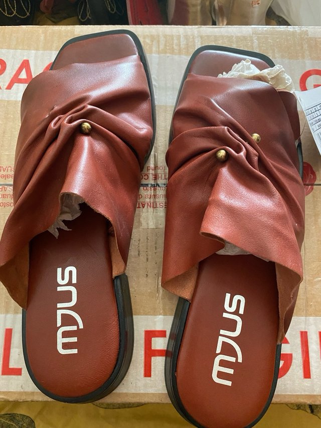 Sandali nuovi neri taglia 39 e 40 di Ted Baker London