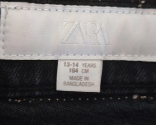 Pantalón corto vaquero negro