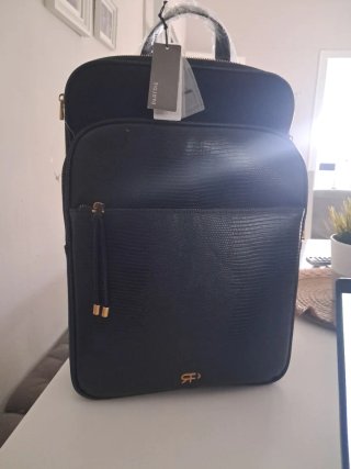 Bolso Parfois negro efecto piel serpiente