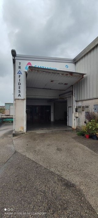 Nave industrial en venta en Santa Cruz de Bezana