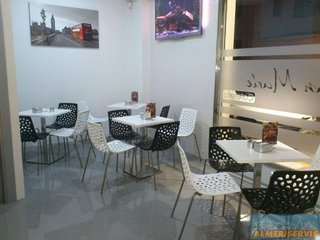 Local comercial en venta en Adra