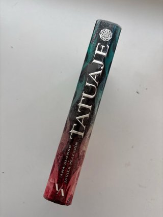 Tatuaje - Ana Alonso y Javier Pelegrín