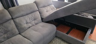 Sofá modular gris tela