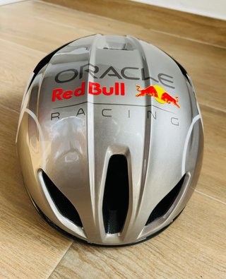 Casco RedBull edition