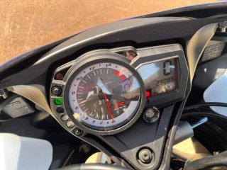 Se vende Suzuki GSX-R 750