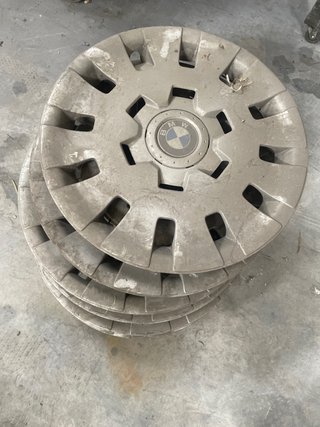 Tapacubos BMW (4 unidades)