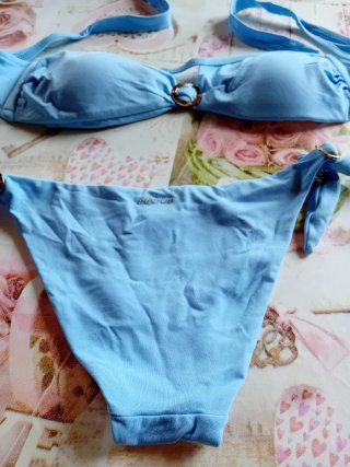 Bikini blu