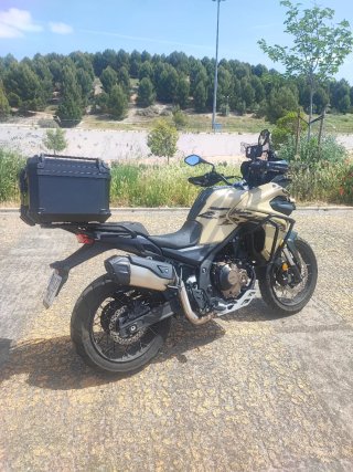 Voge 650 DSX Arena - Moto Aventura
