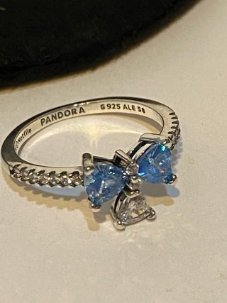 Anillo Pandora Corazón Azul y Plata