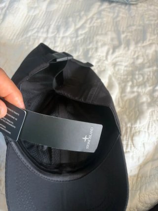Gorra Stone Island Negra