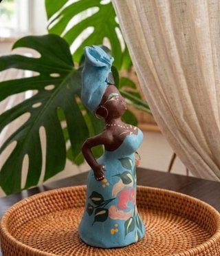 Statuina Artigianale Cubana in Terracotta