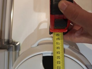 Sopera de porcelana blanca