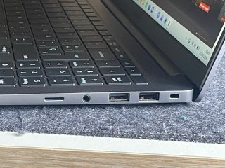 Samsung Galaxy Book 5 i7 14th Gen 15.6 16GB+512GB