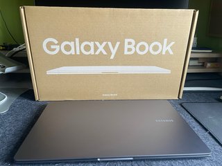 Samsung Galaxy Book 5 i7 14th Gen 15.6 16GB+512GB