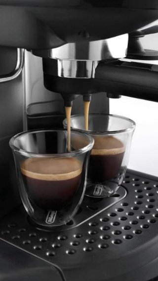 Cafetera espresso DeLonghi