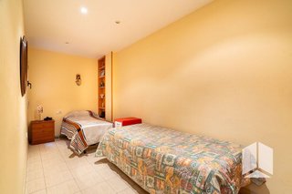 Piso en venta en El Castell-Poble Vell en Castelldefels
