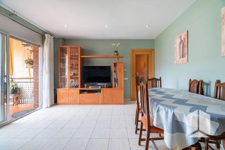 Piso en venta en El Castell-Poble Vell en Castelldefels