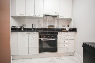 Piso en alquiler en Castillejos en Madrid