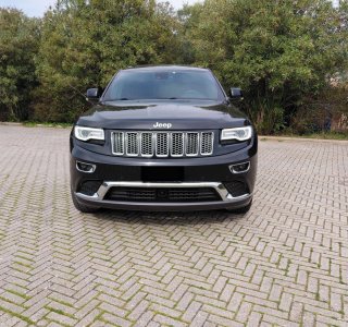 Jeep Grand Cherokee Summit