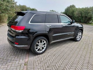 Jeep Grand Cherokee Summit