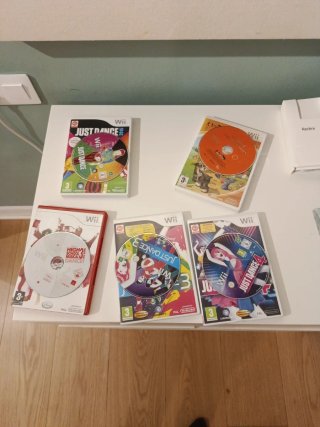 Consola Wii con 2 mandos