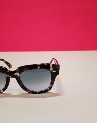 Occhiali da sole Ray-Ban  state street neri e grig