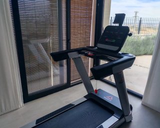 Cinta de Correr Reebok SL8 Semi Profesional