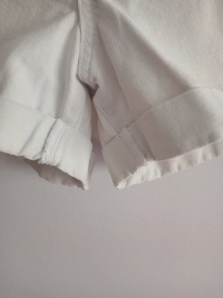 Pantalones cortos blancos Mango Talla 40