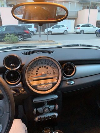 MINI One 2012