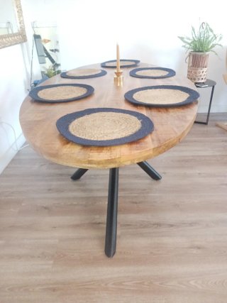 Mesa comedor ovalada madera y metal