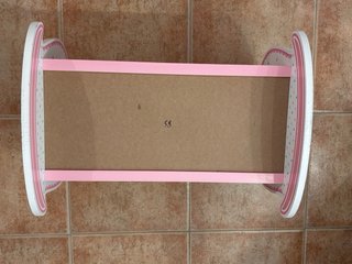 Cuna de madera para muñecas