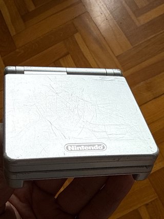 Nintendo Game Boy Advance SP Plata +Cargador