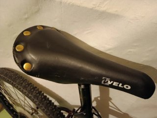 Sillín Velo Retro Clásico Negro