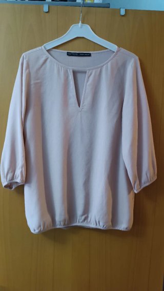 Lote 2 camisas talla S a 2€ cada una
