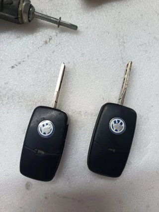 LOTE LLAVE Y BOMBINES VW GOLF/PASSAT B5