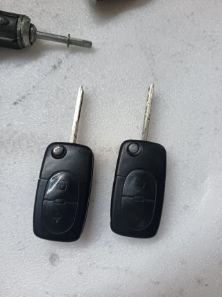 LOTE LLAVE Y BOMBINES VW GOLF/PASSAT B5