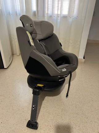 Silla de coche Joie giratoria gris